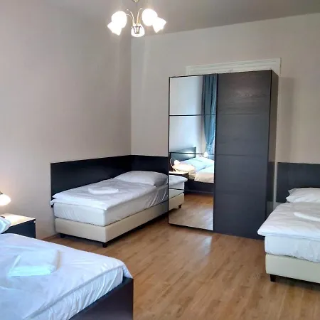 פראג Valentine'S National Museum Apartments מראה חיצוני תמונה